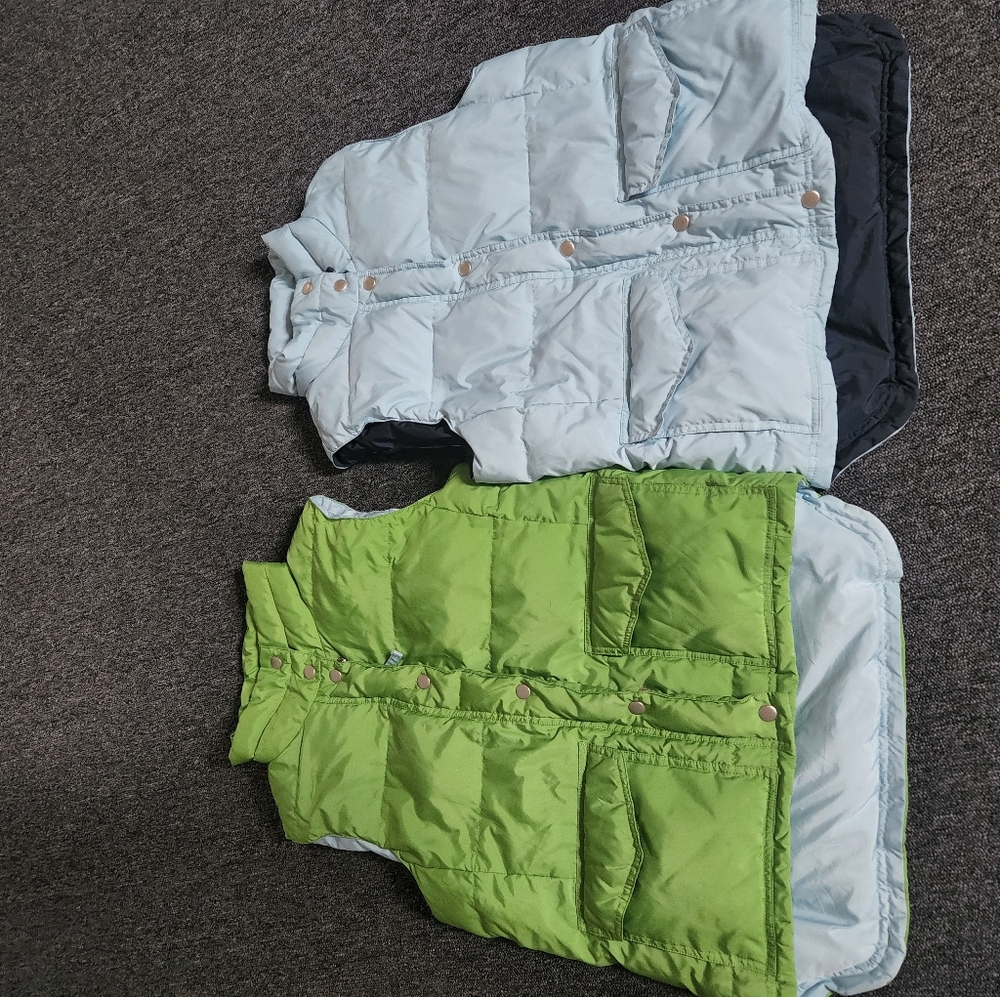 2 size small J.Crew puffer vests